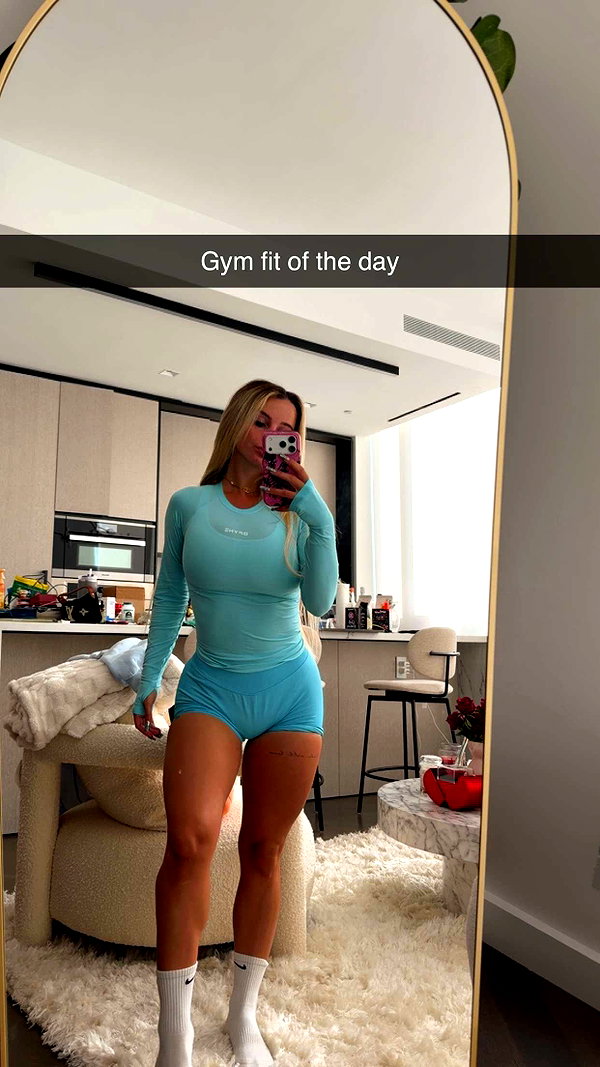kaitlyn_krems snapchat image archive image