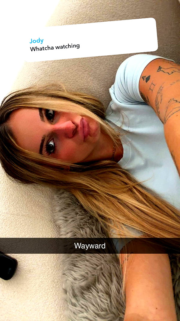 kaitlyn_krems snapchat image archive image