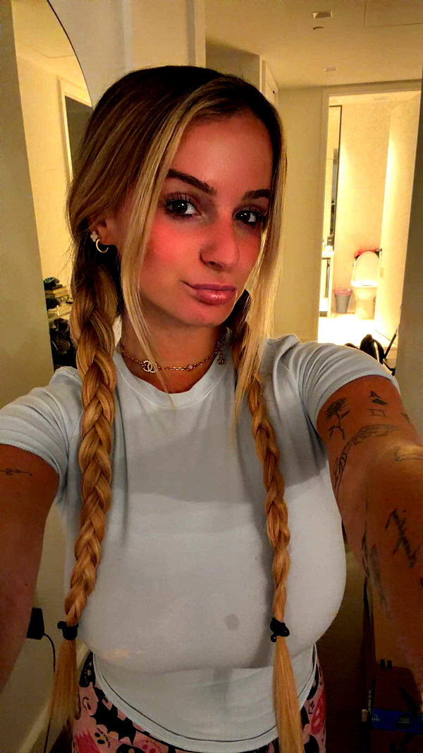 kaitlyn_krems snapchat image archive image