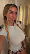 kaitlyn_krems Altpins Profile Picture