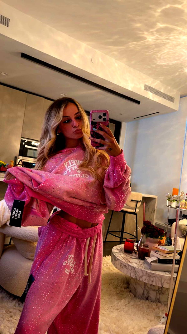kaitlyn_krems snapchat image archive image