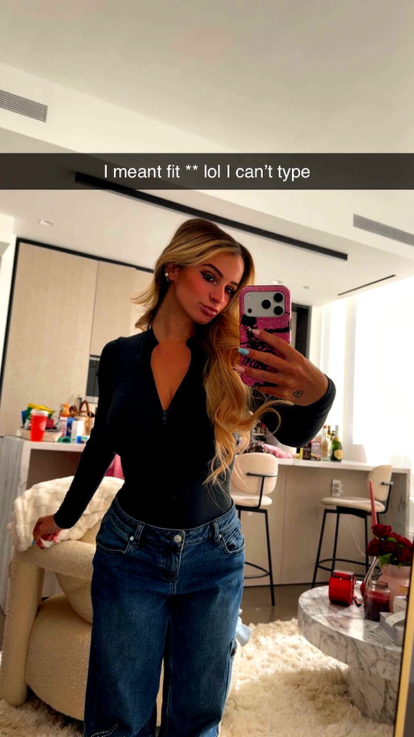 kaitlyn_krems snapchat image archive image
