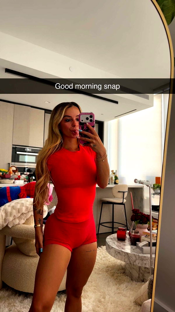 kaitlyn_krems snapchat image archive image
