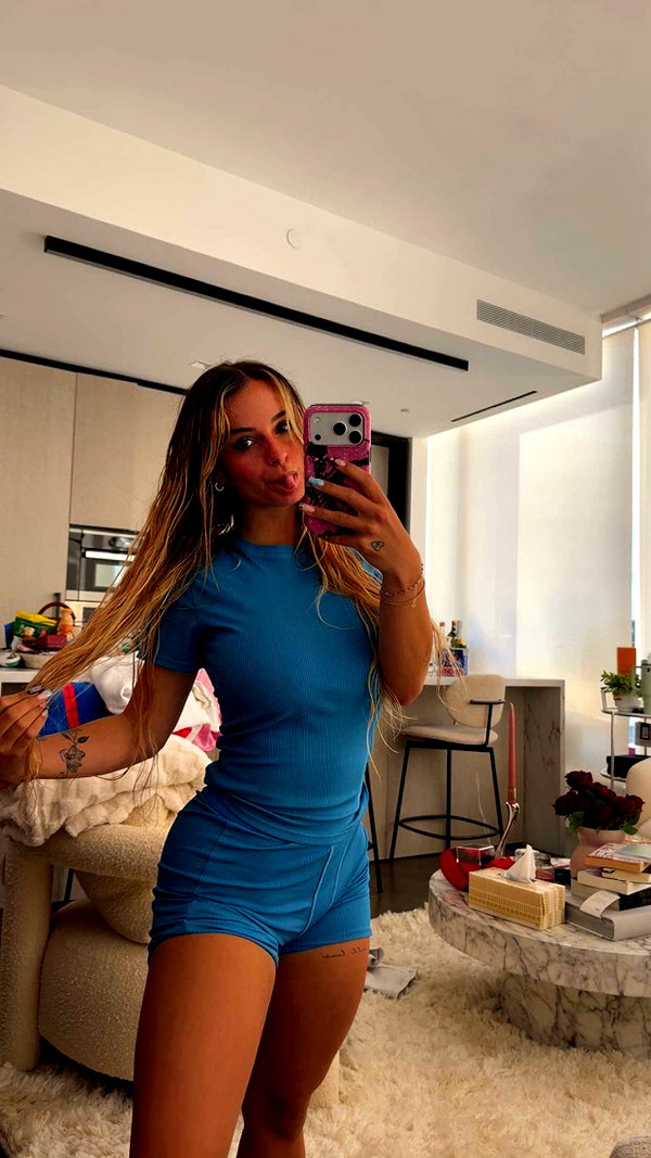 kaitlyn_krems snapchat image archive image