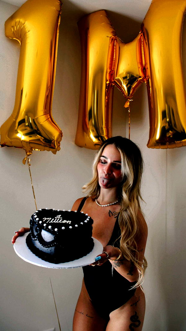 kaitlyn_krems snapchat image archive image