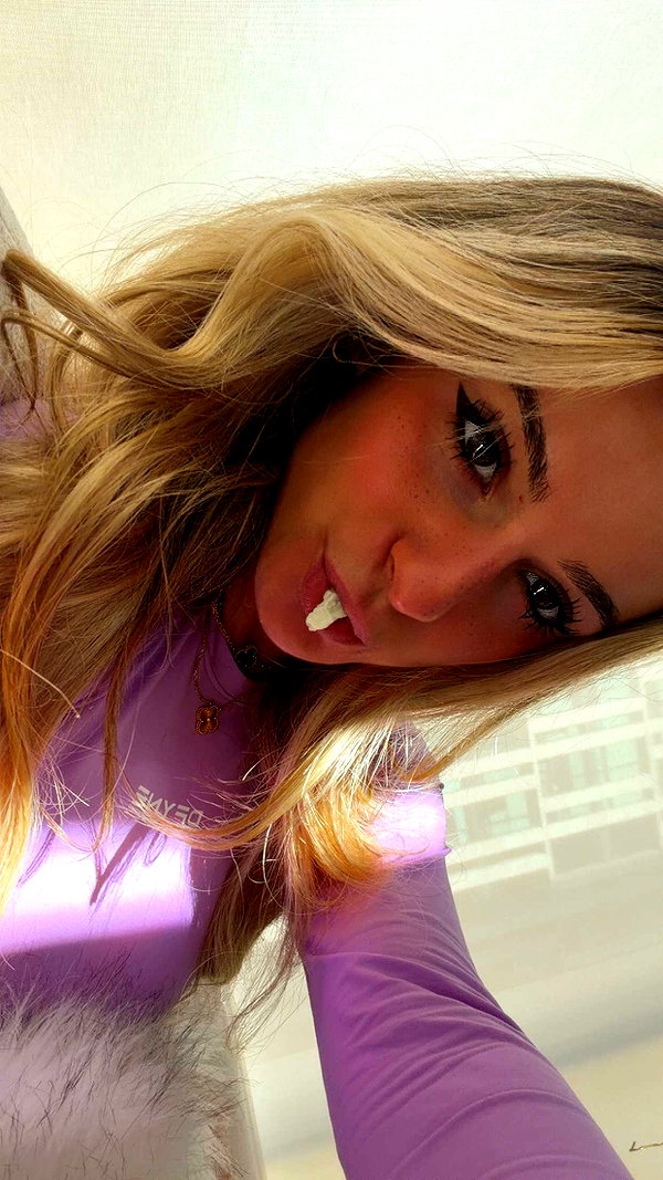kaitlyn_krems snapchat image archive image