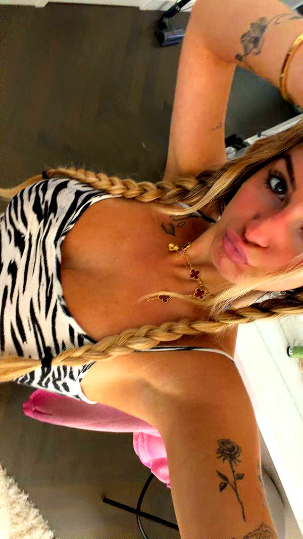 kaitlyn_krems image ~ Altpins