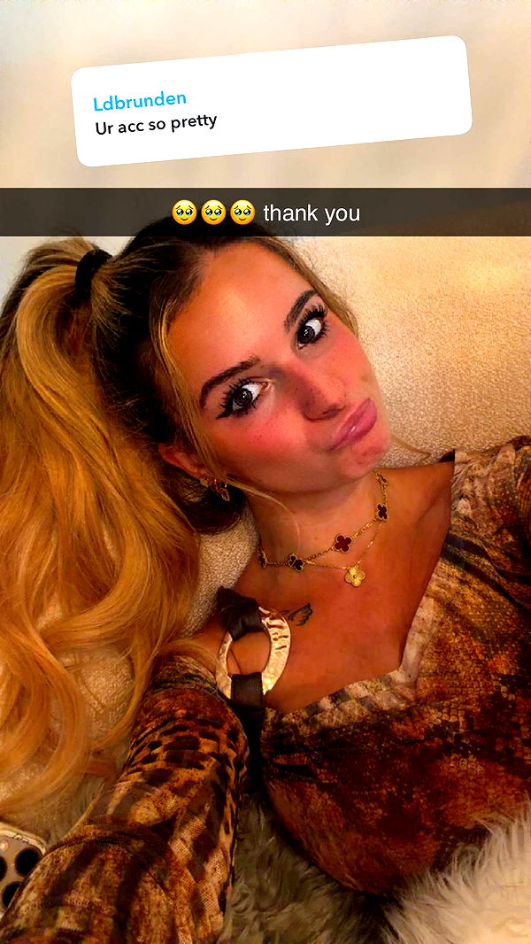 kaitlyn_krems image ~ Altpins