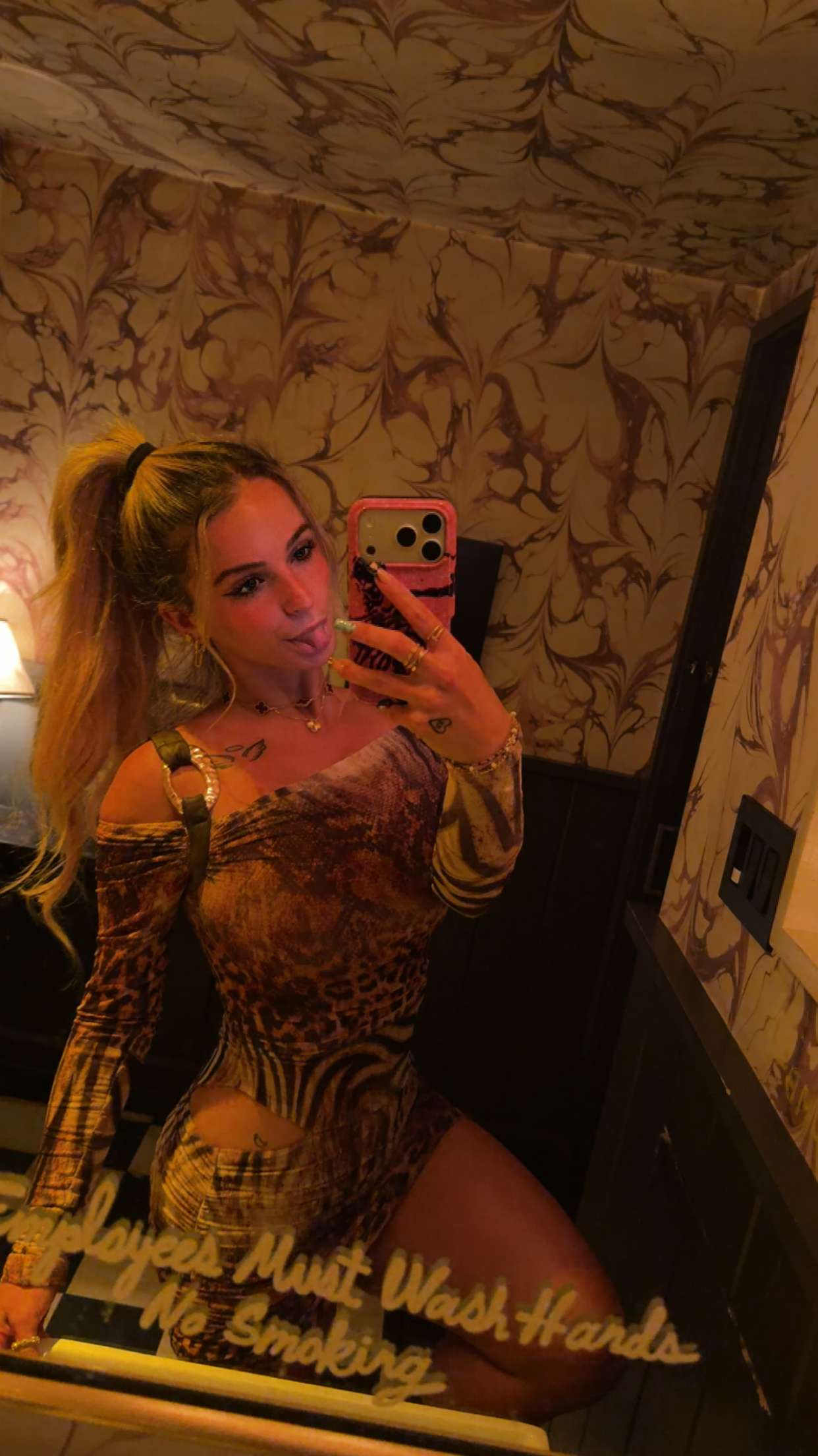 kaitlyn_krems snapchat image archive image