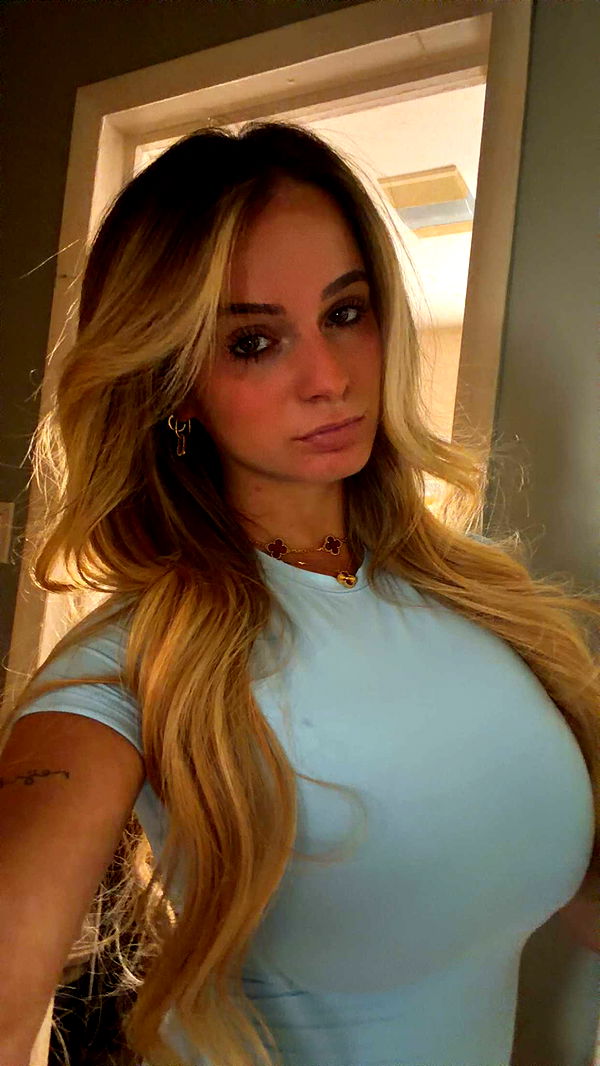 kaitlyn_krems image ~ Altpins