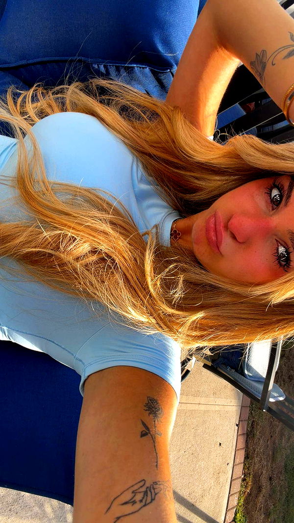 kaitlyn_krems image ~ Altpins