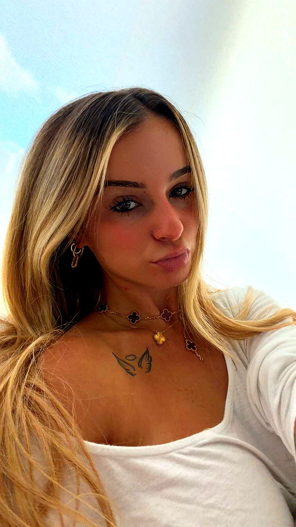 kaitlyn_krems image ~ Altpins