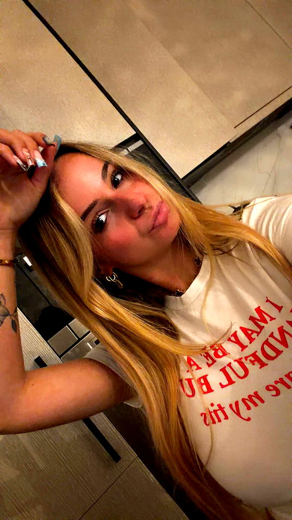 kaitlyn_krems image ~ Altpins