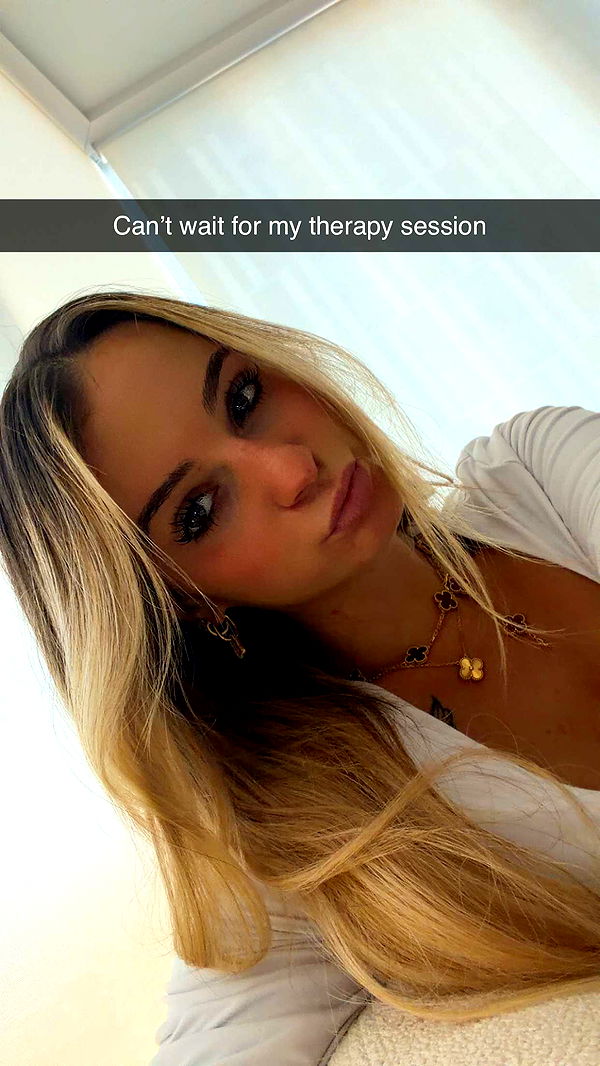 kaitlyn_krems image ~ Altpins