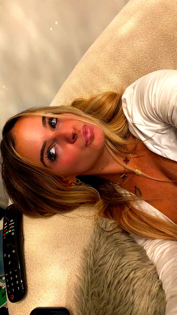 kaitlyn_krems image ~ Altpins