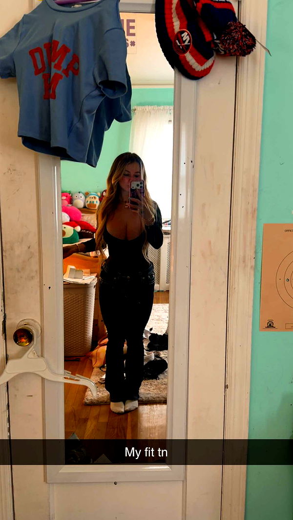 kaitlyn_krems image ~ Altpins