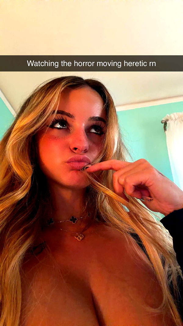 kaitlyn_krems image ~ Altpins