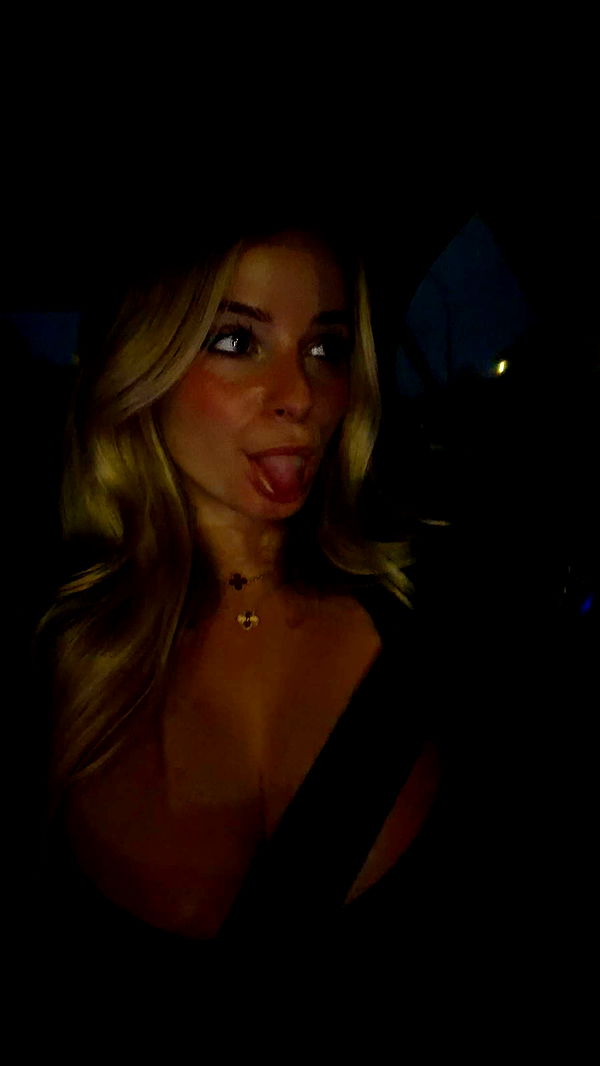 kaitlyn_krems image ~ Altpins