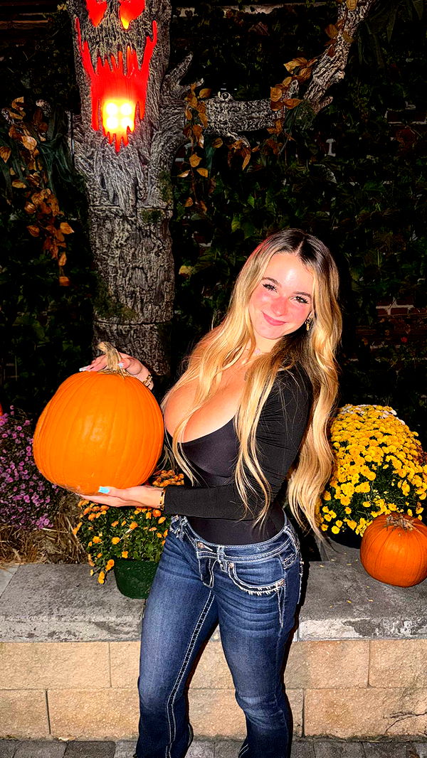 kaitlyn_krems image ~ Altpins