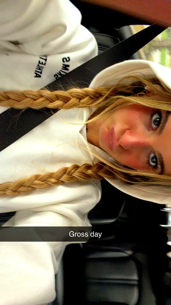 kaitlyn_krems image ~ Altpins