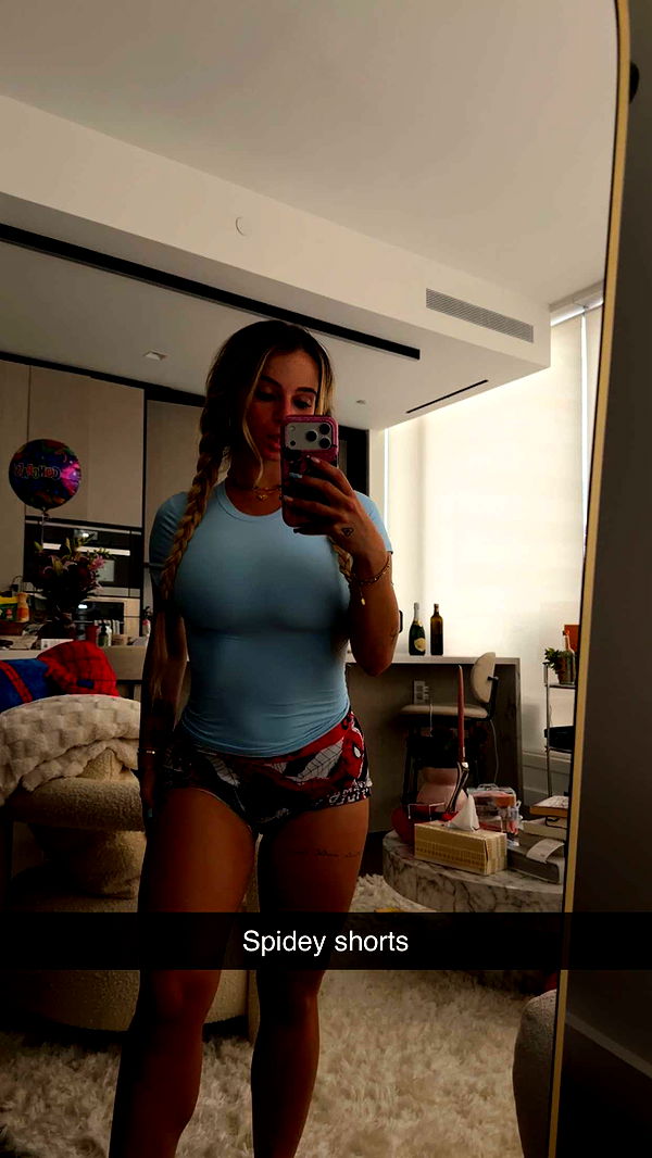 kaitlyn_krems image ~ Altpins