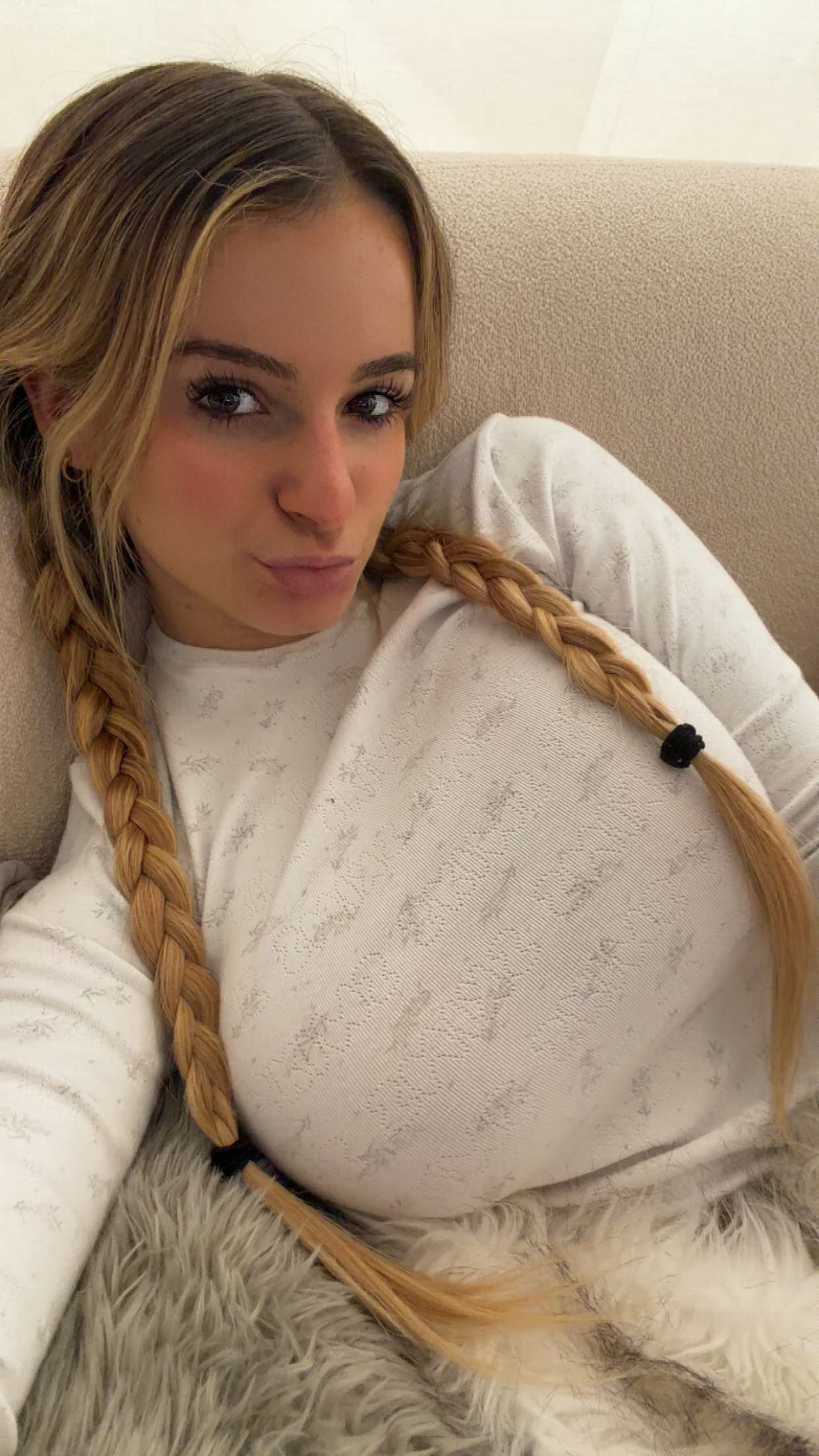 kaitlyn_krems snapchat image archive image