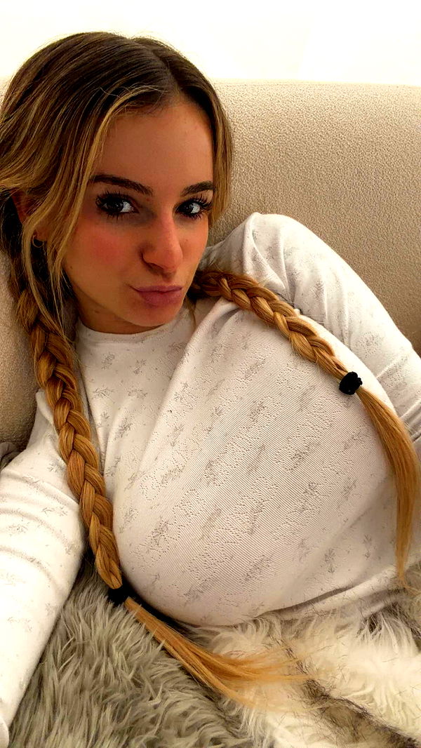 kaitlyn_krems image ~ Altpins