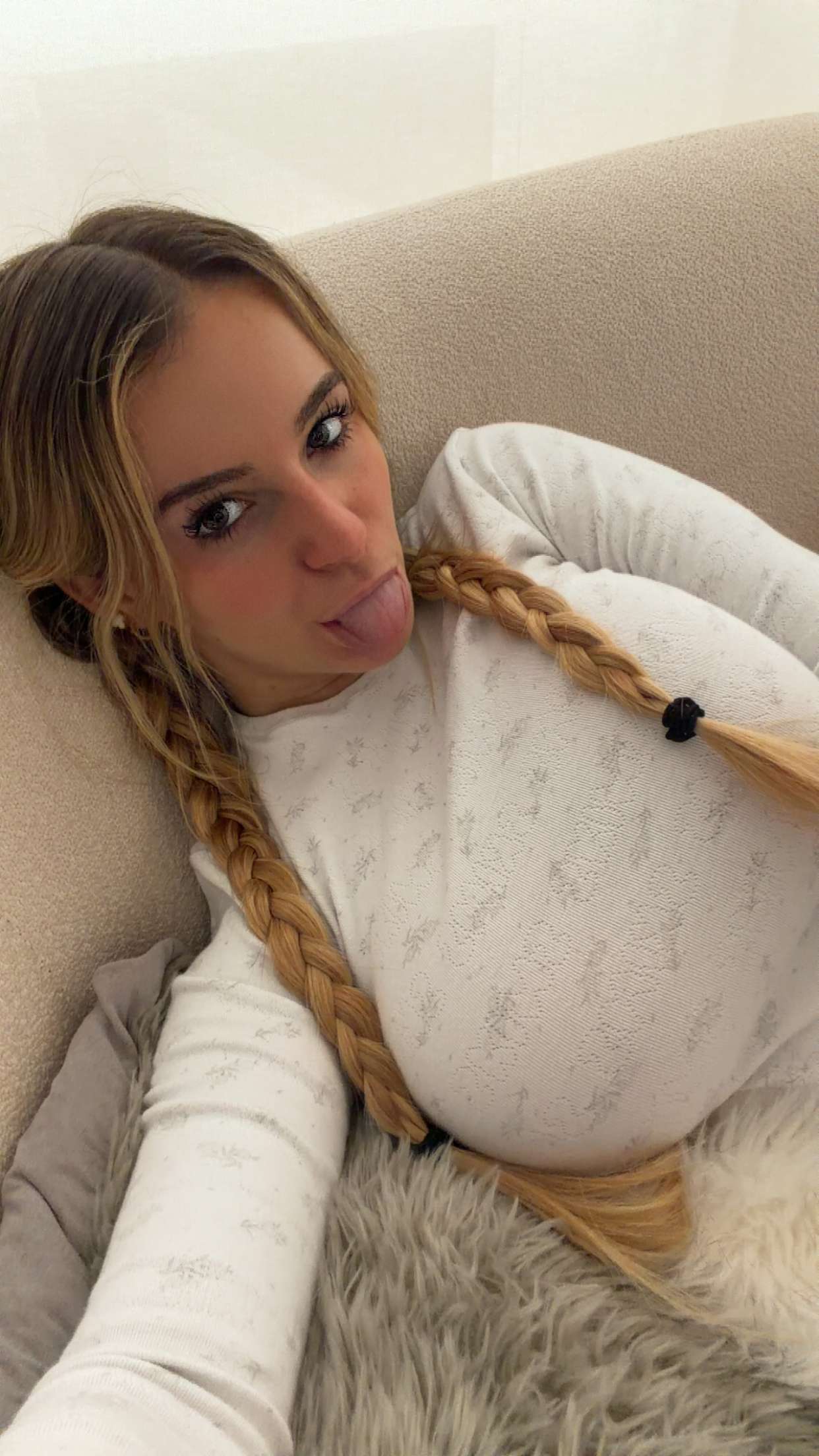 kaitlyn_krems snapchat image archive image