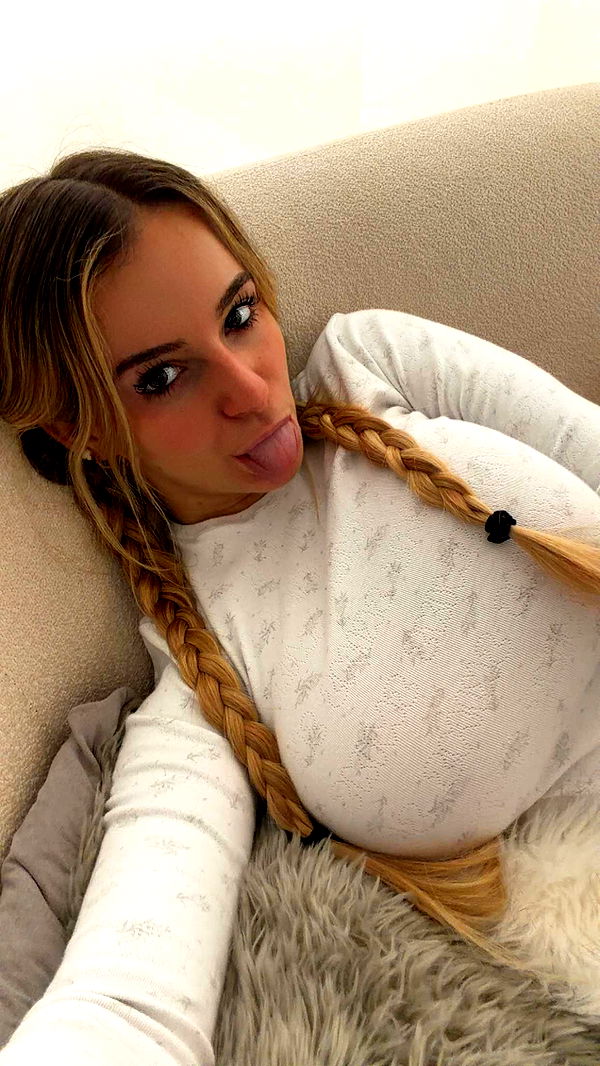 kaitlyn_krems image ~ Altpins