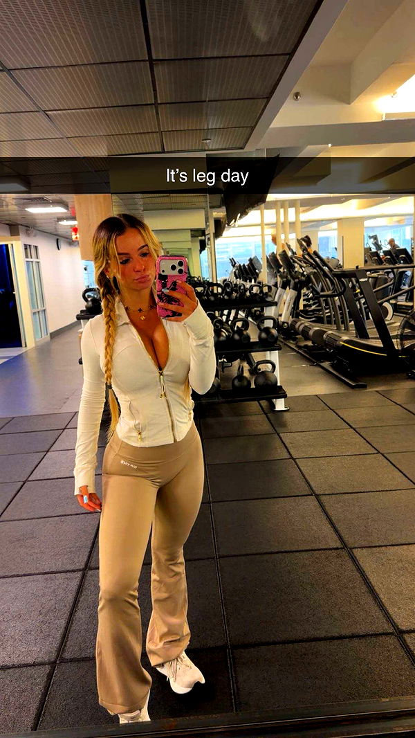 kaitlyn_krems image ~ Altpins