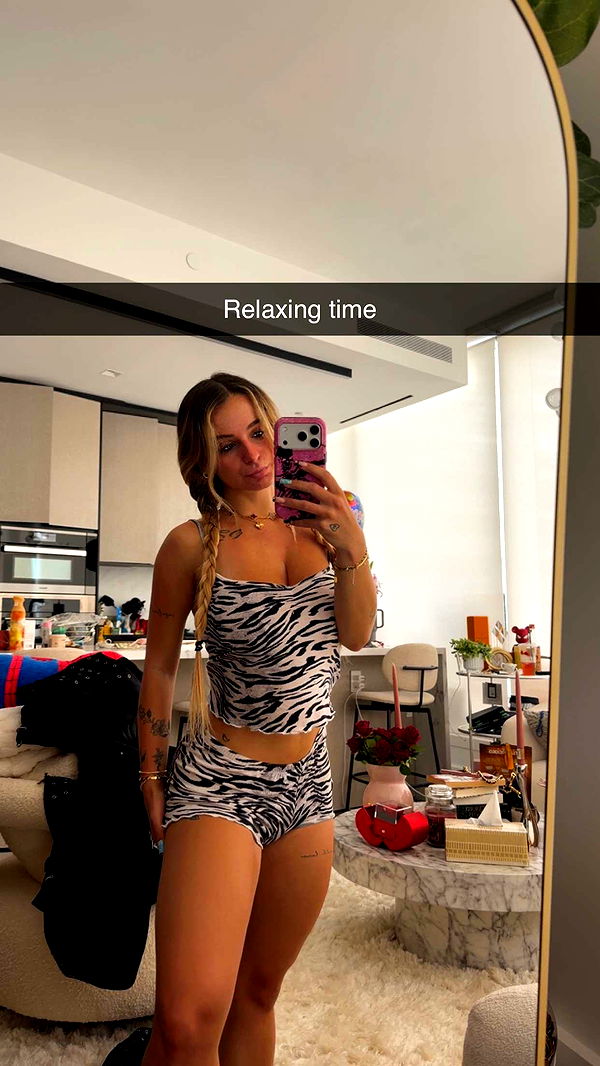 kaitlyn_krems image ~ Altpins