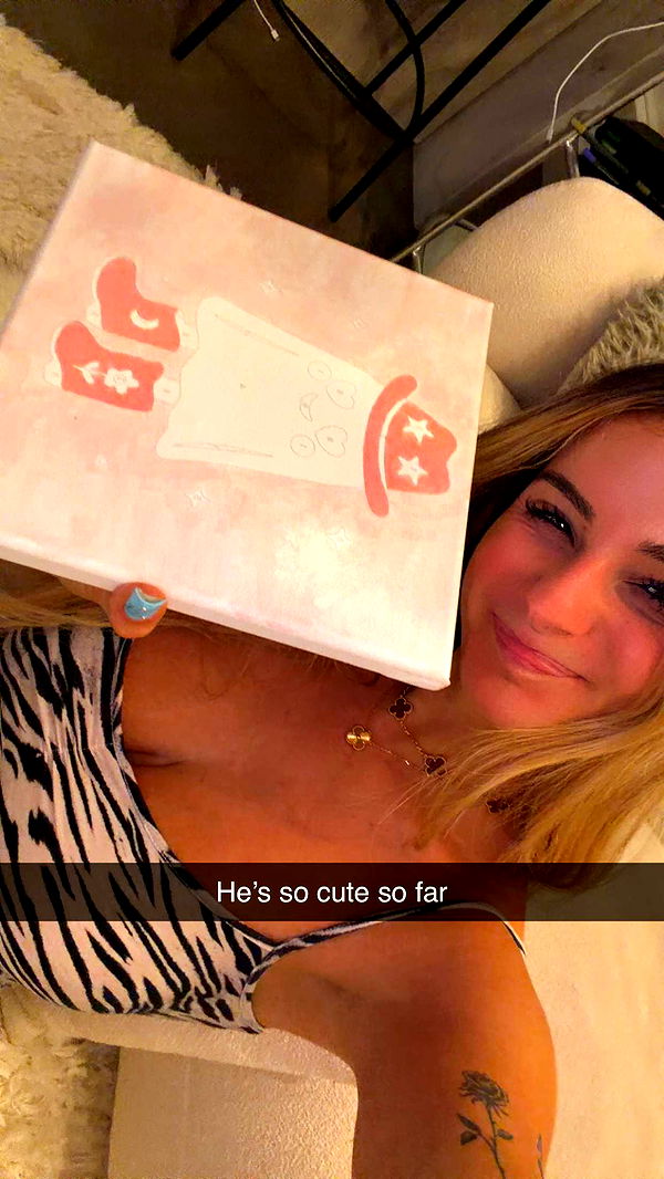 kaitlyn_krems image ~ Altpins