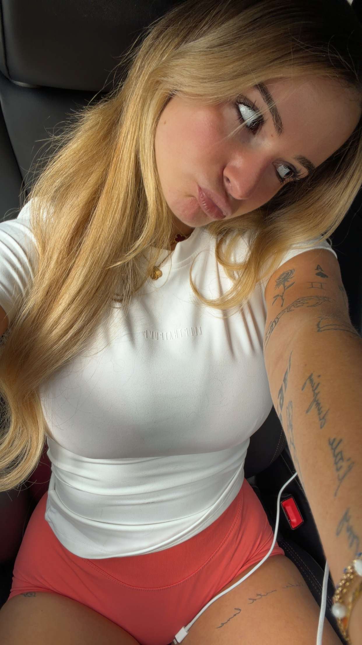 kaitlyn_krems snapchat image archive image