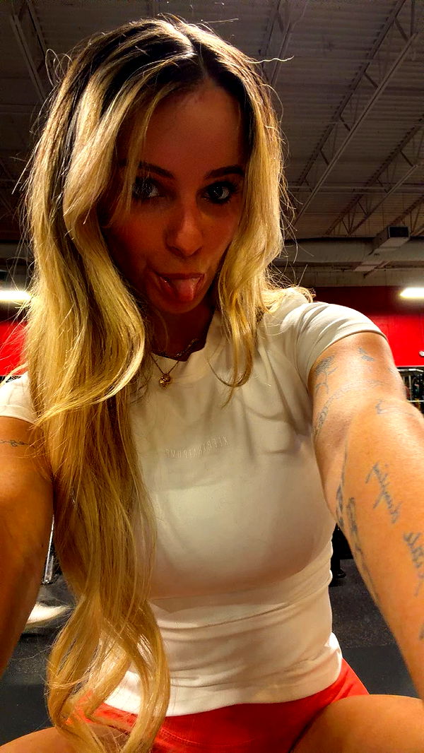 kaitlyn_krems image ~ Altpins