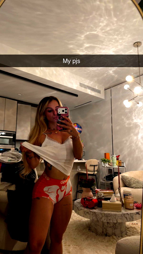 kaitlyn_krems image ~ Altpins