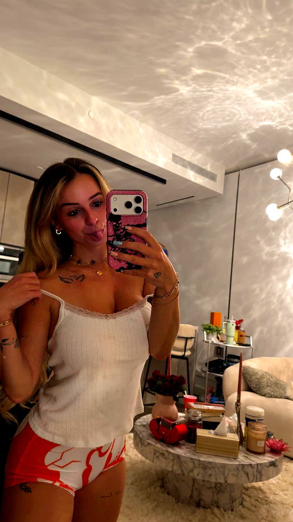 kaitlyn_krems image ~ Altpins