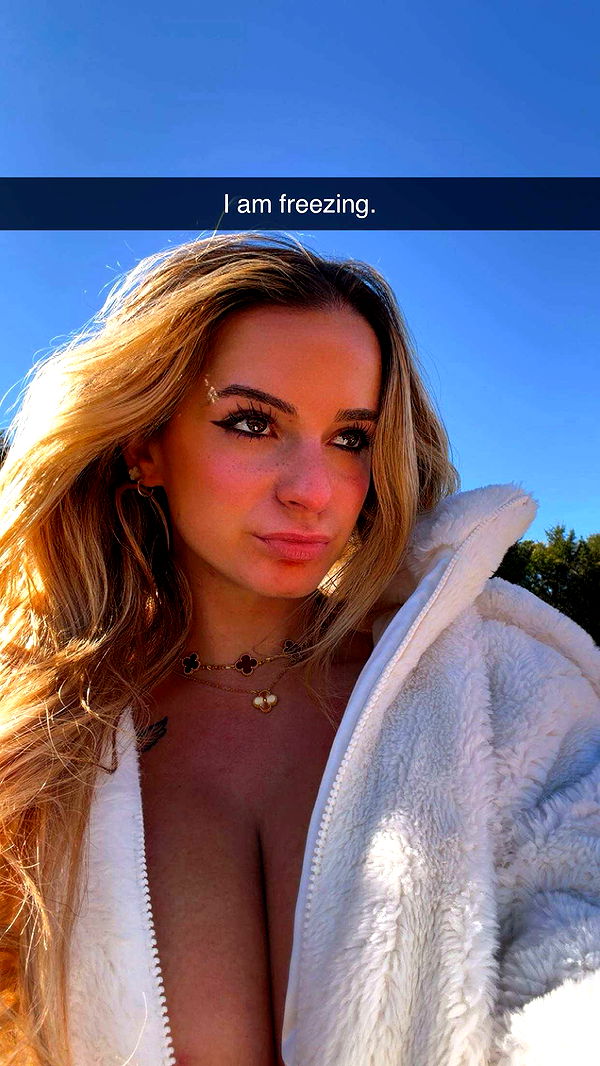 kaitlyn_krems image ~ Altpins