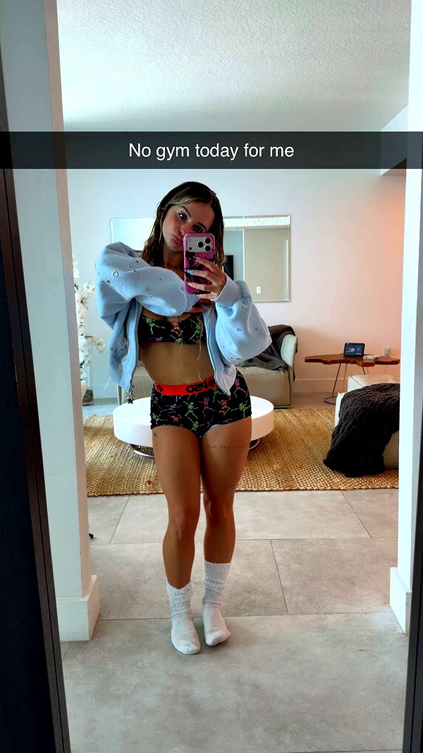 kaitlyn_krems image ~ Altpins