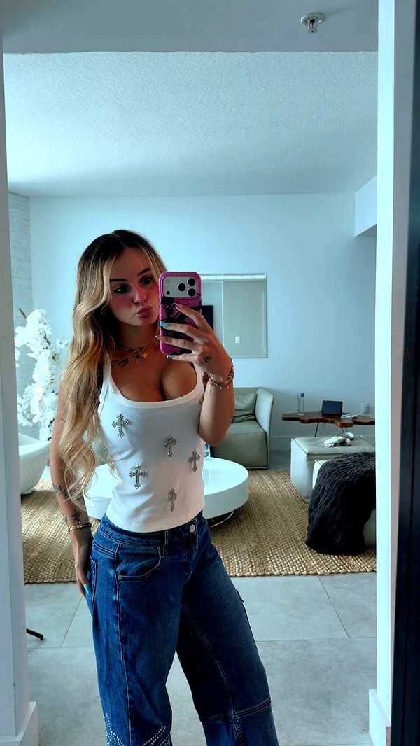 kaitlyn_krems image ~ Altpins