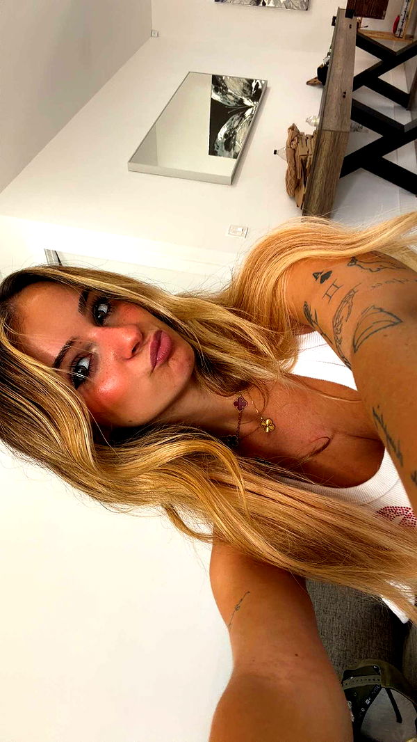 kaitlyn_krems image ~ Altpins