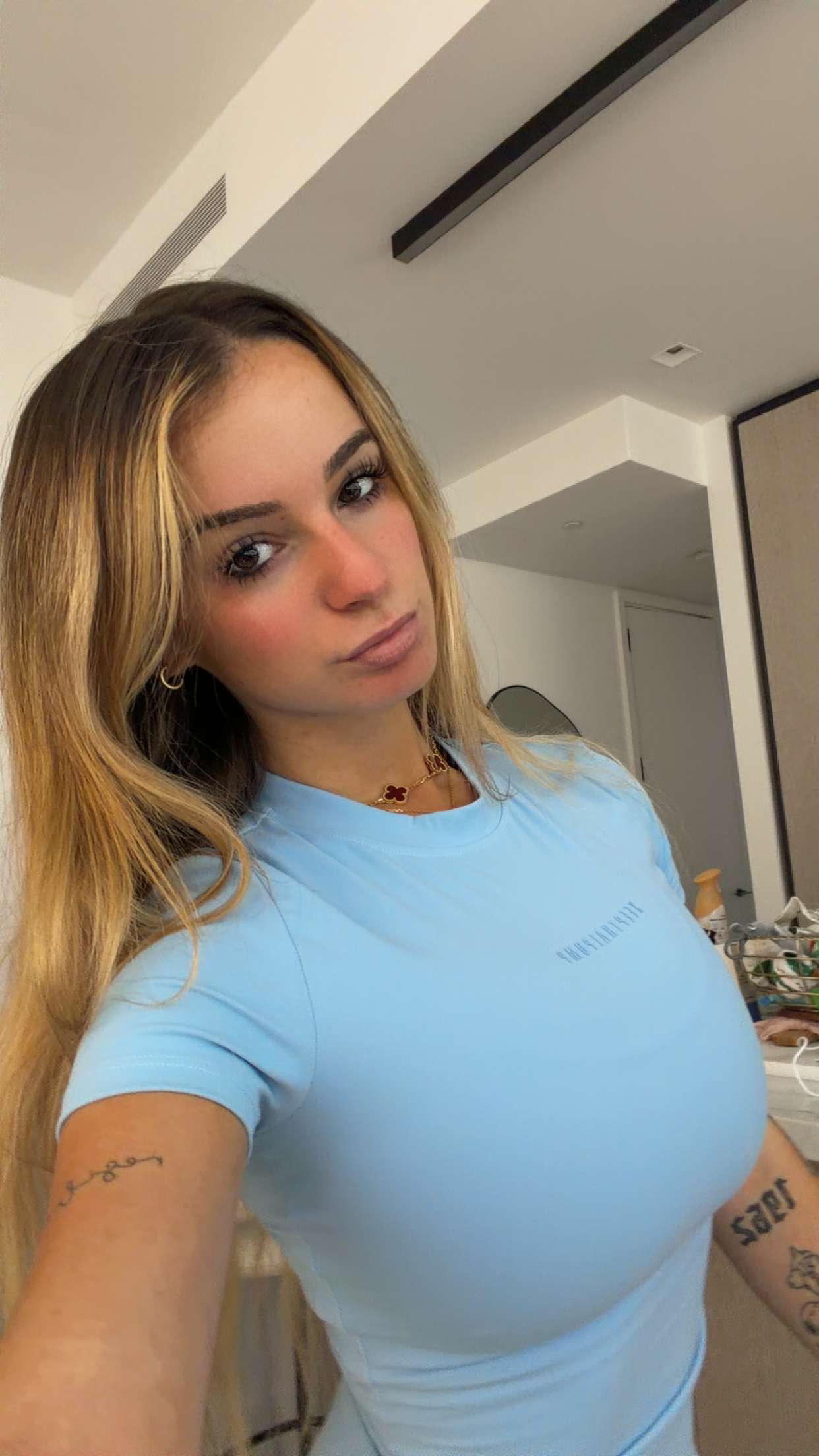 kaitlyn_krems snapchat image archive image