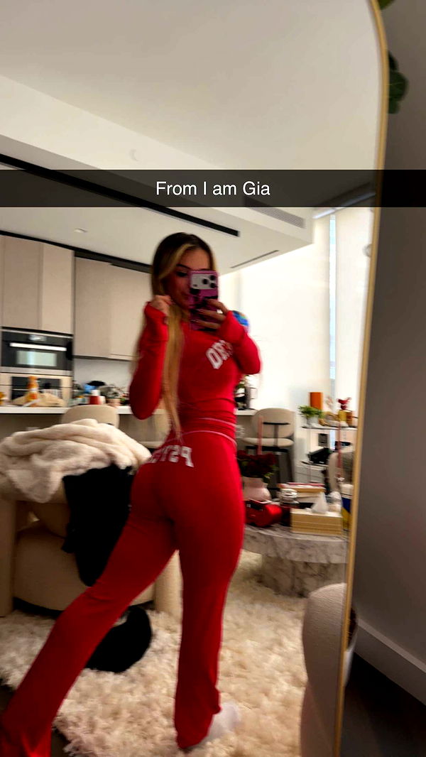 kaitlyn_krems image ~ Altpins