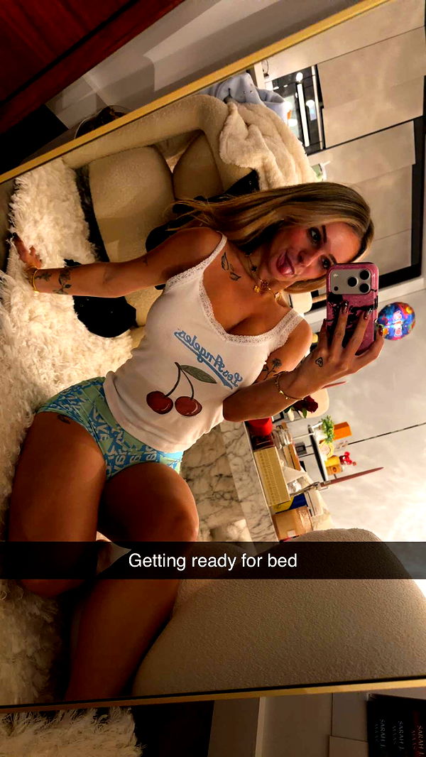 kaitlyn_krems image ~ Altpins