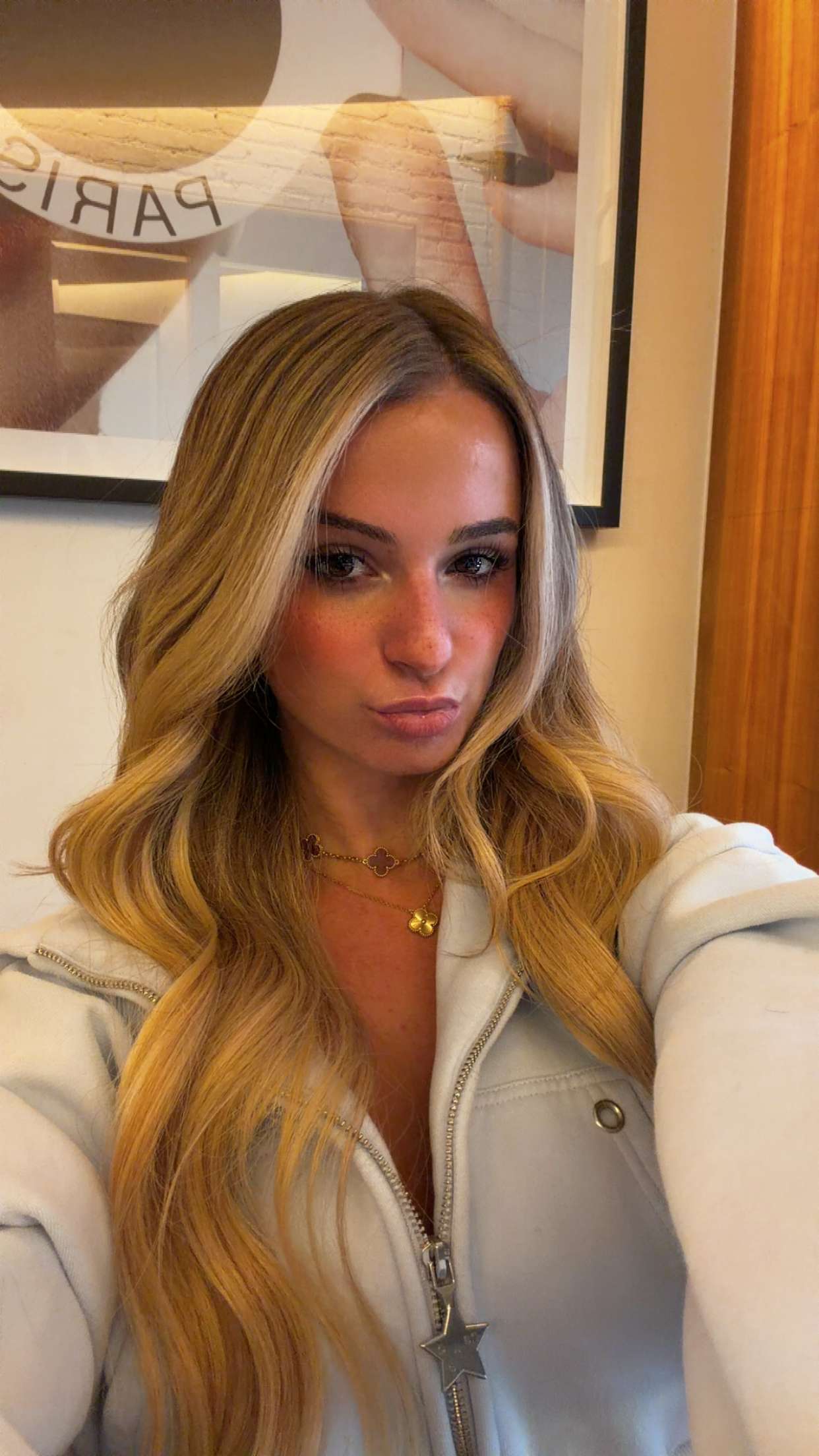 kaitlyn_krems snapchat image archive image