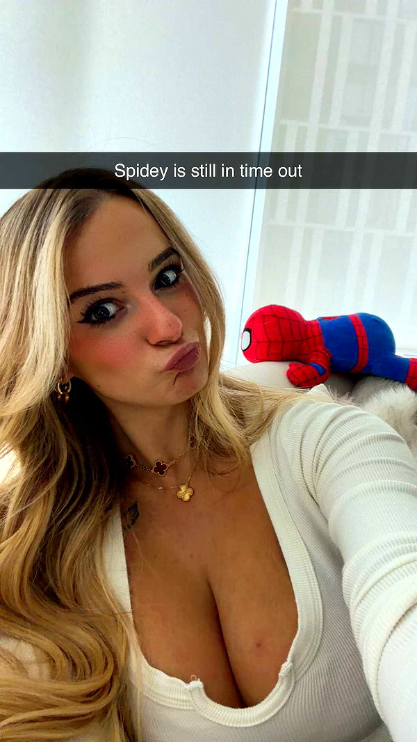 kaitlyn_krems image ~ Altpins