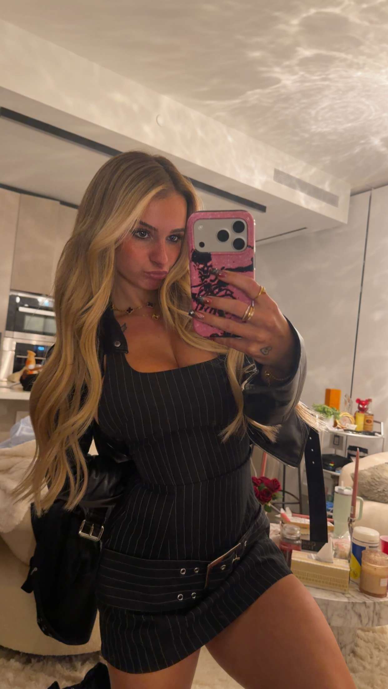 kaitlyn_krems snapchat image archive image