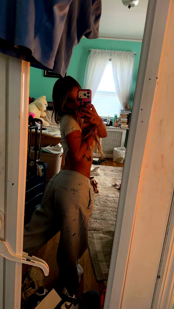 kaitlyn_krems image ~ Altpins