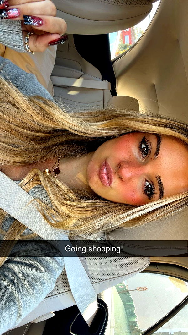 kaitlyn_krems image ~ Altpins