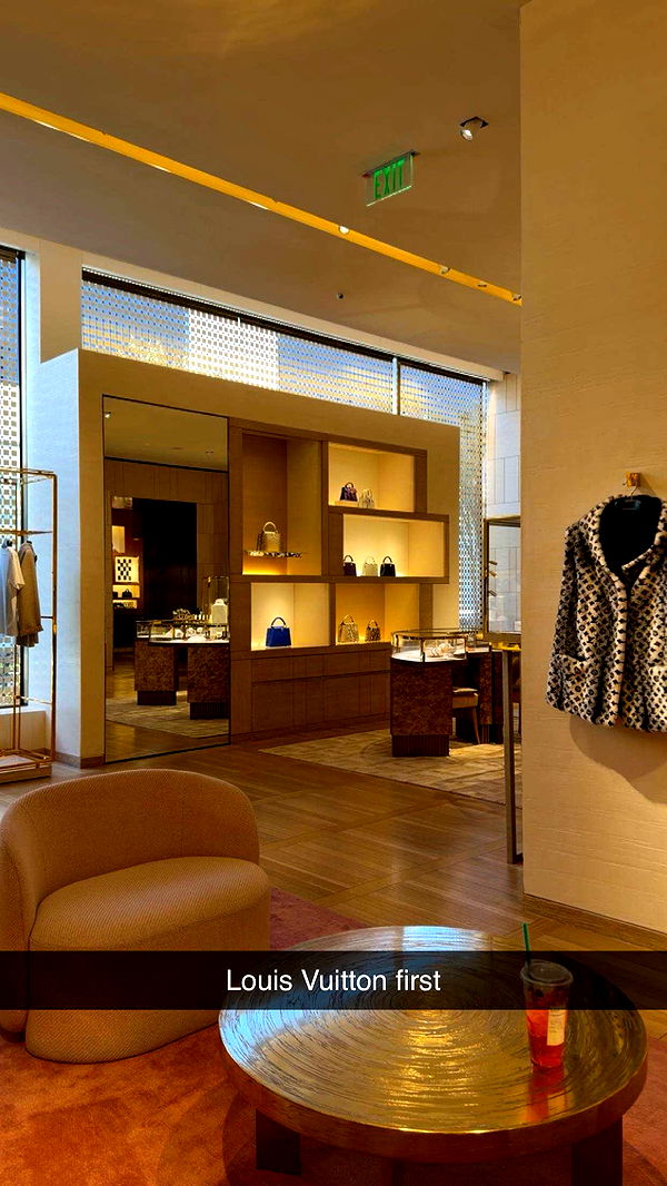 kaitlyn_krems image ~ Altpins