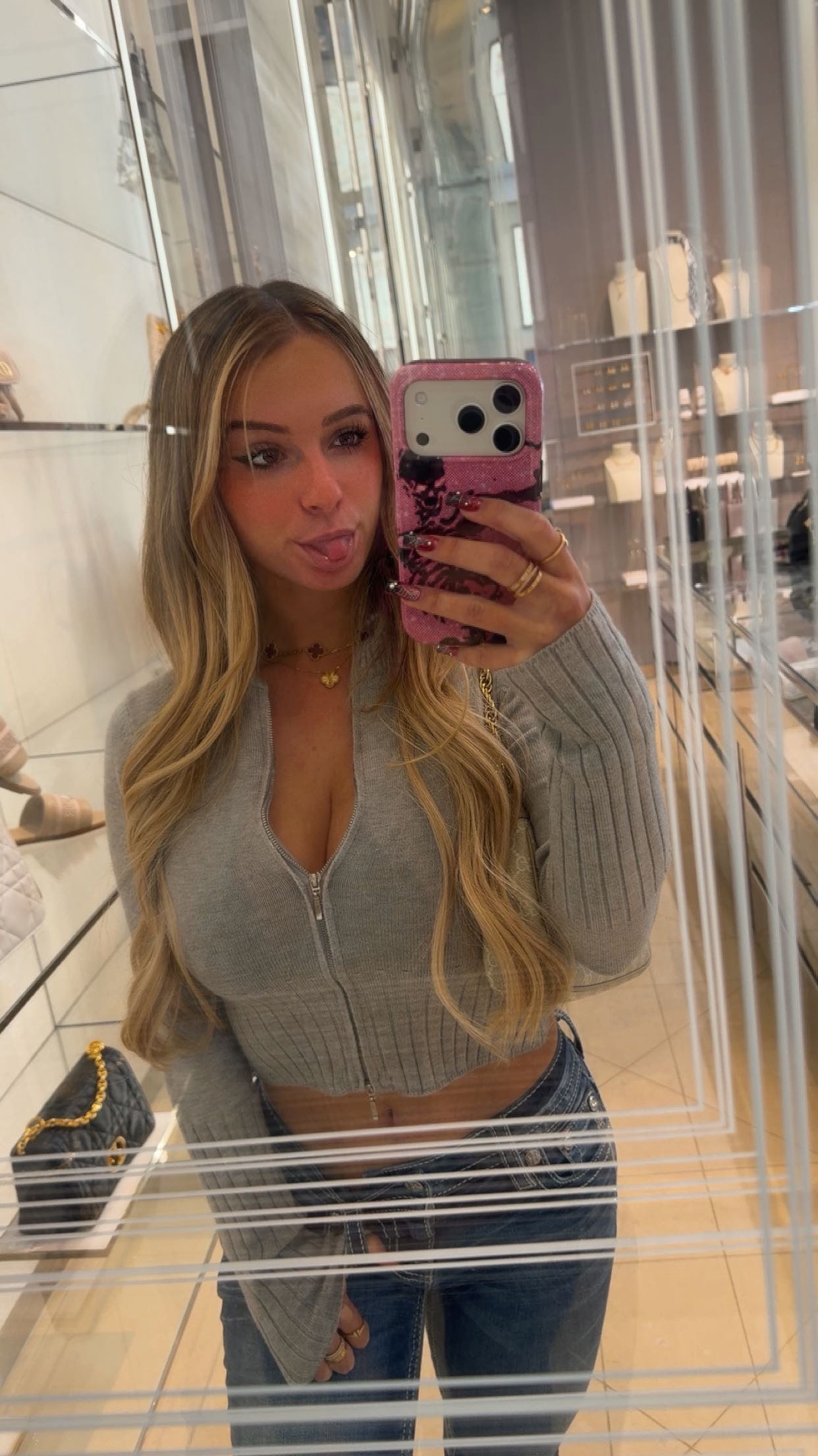 kaitlyn_krems snapchat image archive image